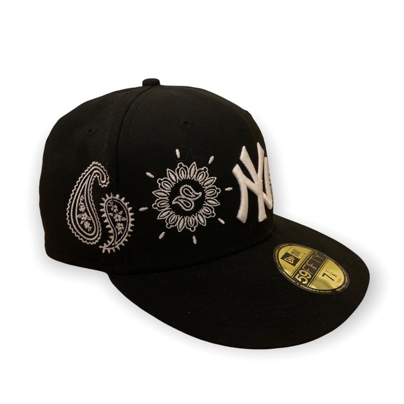 New York Yankees Embroidered baseball Cap - Picture 3 of 8